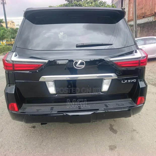 Lexus LX 570 AWD 2017 Black - 1
