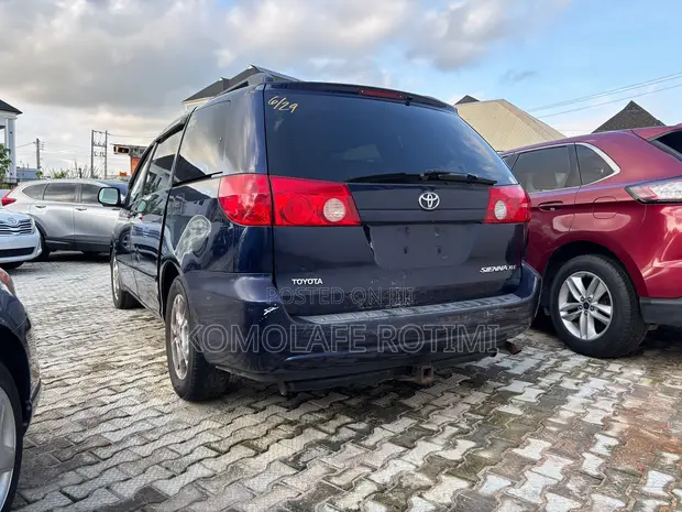 2006 Toyota Sienna XLE FWD Minivan - Wadda Aka Shigo Da Ita - 1