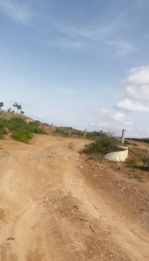 250sqm Estate Land for 4-Bedroom Terrace Duplex with C of O in Guzape - 1