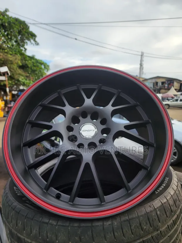 Sports 18-Inch Rims na Lexus ES/IS Models - 1
