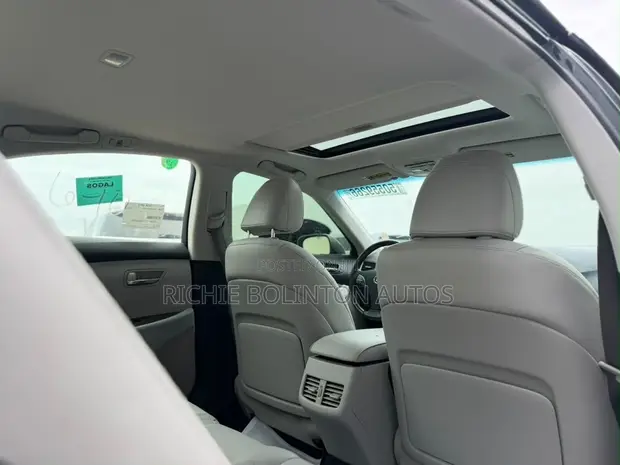 Lexus ES 350 2011 Grey - 1