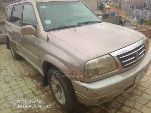 2007 Suzuki Vitara Gold - 1
