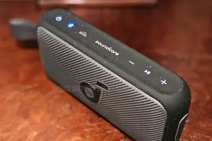 Anker Soundcore Motion 300 Portable Bluetooth Speaker