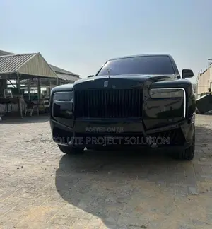 Rolls-Royce Cullinan Base 2020