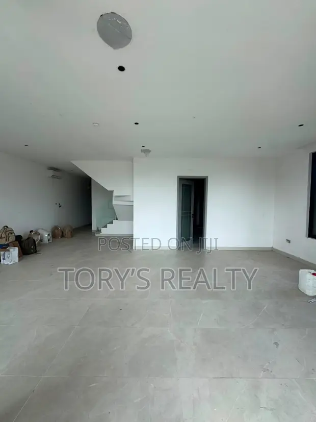 4 Bedroom Bungalow for Sale in Igando-Oloja, Ibeju-Lekki - 1