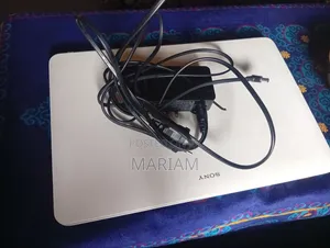 Sony VAIO SVF15212W Laptop - 6GB RAM, 160GB HDD