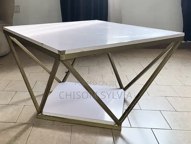 Home Interiors Center Table - Used - 1