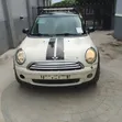 Mini Cooper 2009 White - 1