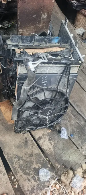 Complete Radiator for Hyundai Santa Fe (2014-2018)