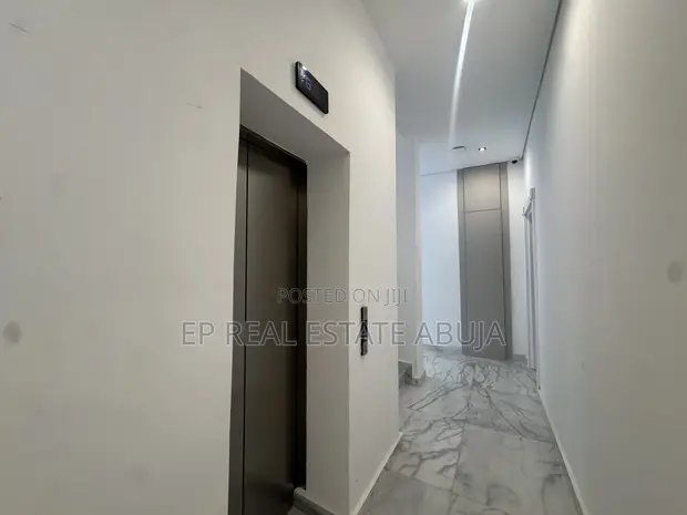 8-Bedroom Detached Duplex a si Maitama don Siyarwa - 1