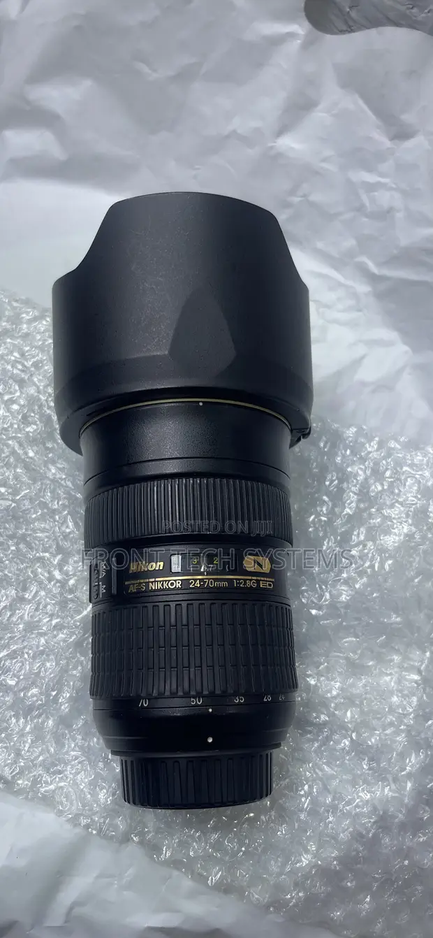 Nikon 24-70mm f/2.8G ED AF-S - 1