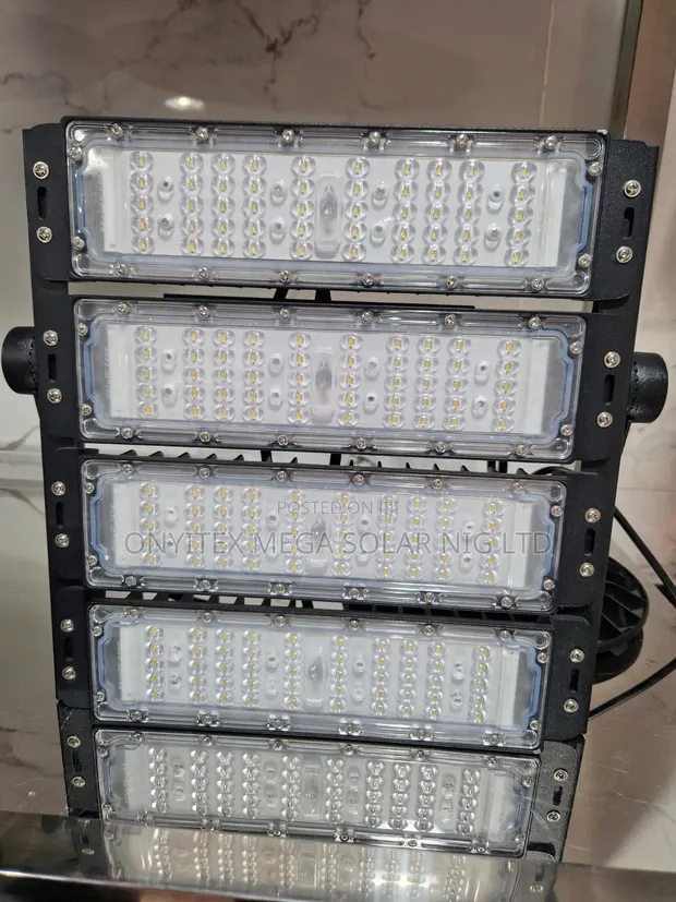 Benita LED Driver PF 200W Fitilar Flood na Lantarki - 1