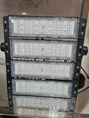 Benita LED Driver PF 200W Electric Flood Lamp