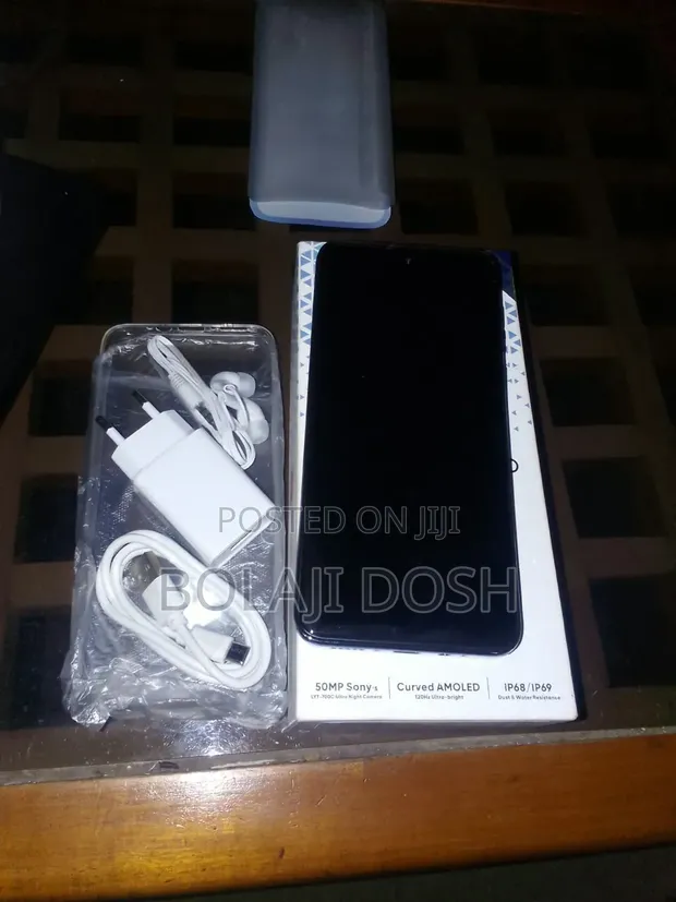 Sabon Tecno Camon 40 Pro 4G 128GB Baki - 1