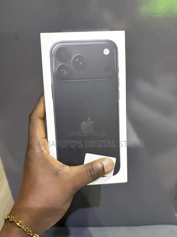 New Apple iPhone 18 Pro Max 1TB Black - 1