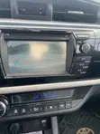Toyota Corolla LE 2015 Launin Azurfa - 1
