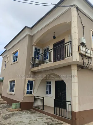 3 Bedroom Block of Flats don haya a Oreyo, Ikorodu