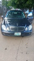 Mercedes-Benz E350 2005 Blue - 1