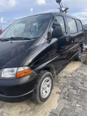Toyota HiAce 2024 Baki