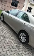 Toyota Camry LE Sedan 2014 (Wanda Aka Yi Amfani Dashi A Kasashen Waje) - 4