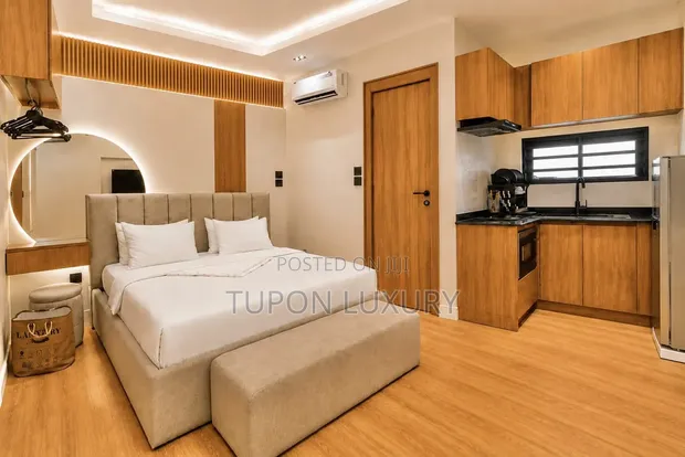 Luxury Studio Apartment with Pool & Gym - Lekki Phase 1 - 1