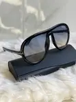 Classic Oversized Aviator Sunglasses - Black Gold Detail - 2