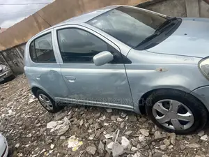 Toyota Yaris Verso 1.4 D-4D 2004 Green