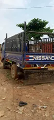 Nissan Cabstar 2010 Blue - 4