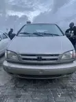 Toyota Sienna 2002 Zinariya - 1