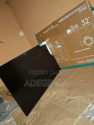 Hisense Smart TV 32-Inch