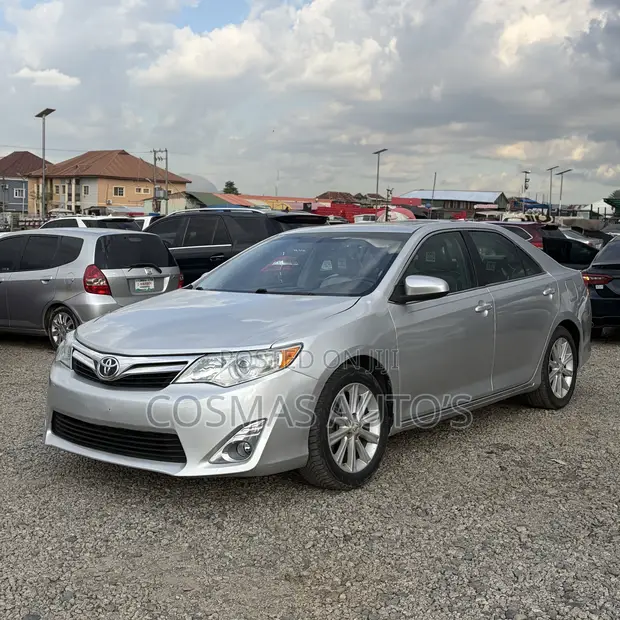 2012 Toyota Camry XLE 2.5L Silver - Direct Belgium - 1