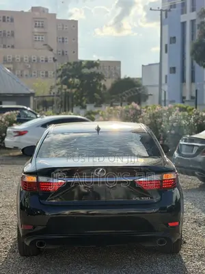 Lexus ES 350 FWD 2015 Baki