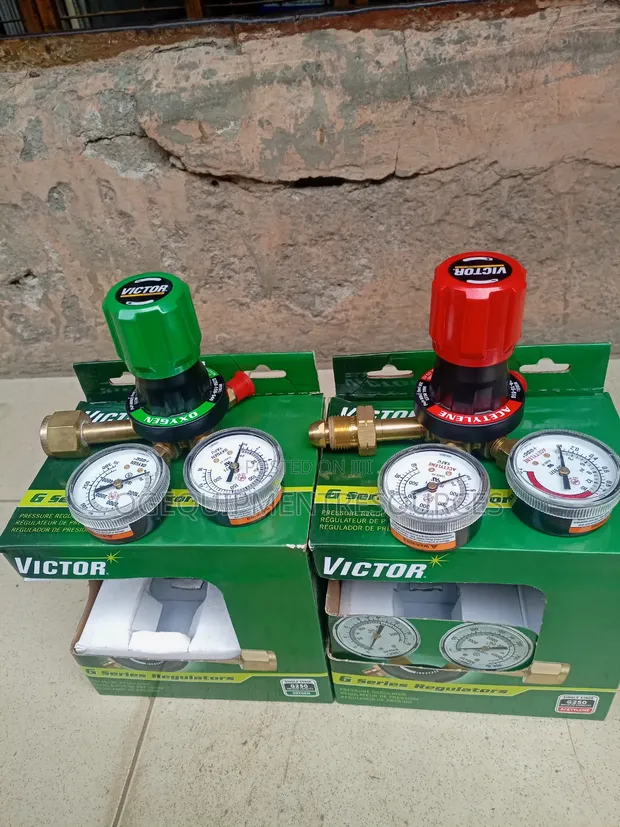 Victor Oxygen/Acetylene Pressure Regulator - 1