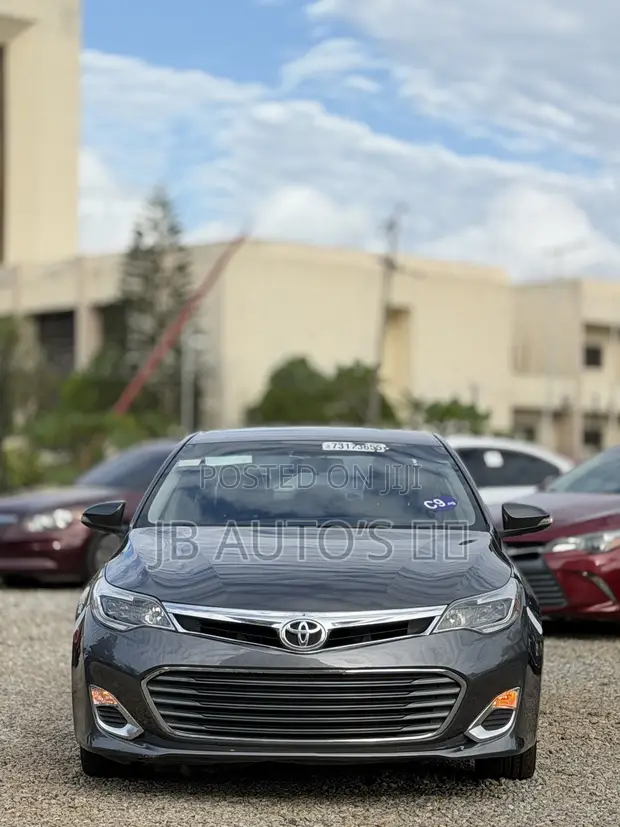 Toyota Avalon XLE 2015 Gray - 1