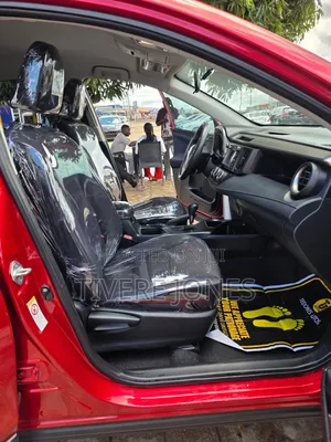 2016 Toyota RAV4 LE Red
