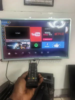 Polystar 32" HD Smart TV