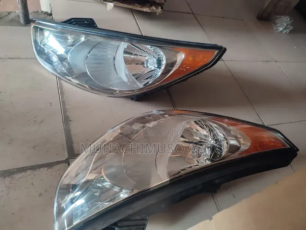 Hyundai Tucson/Ix35 Headlight Set (2012/13) - 1