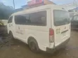 Toyota HiAce 2005 White - 2