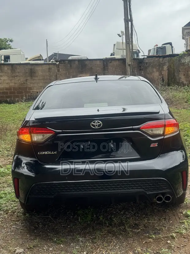 Toyota Corolla SE 2020 Black - 1
