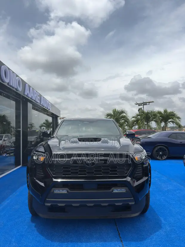 2025 Toyota Tacoma TRD Off-Road Double Cab 4WD - 1