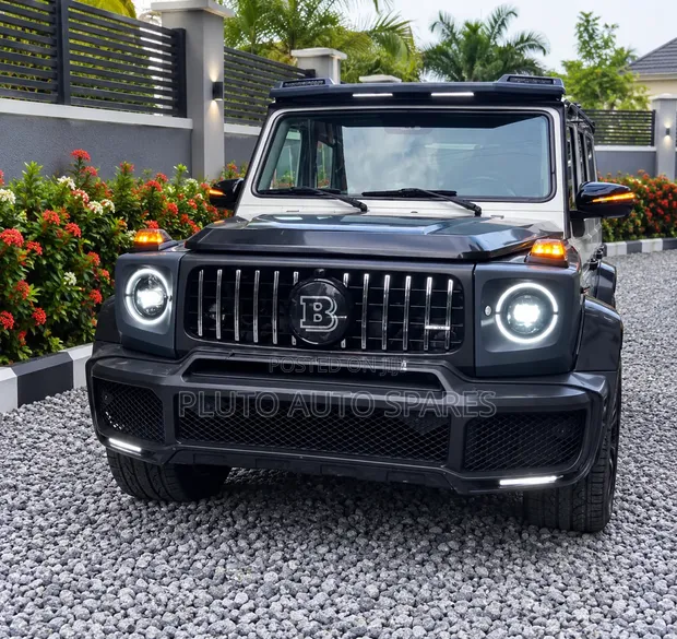 Mercedes-Benz G63 AMG Kayi na Waje - 1