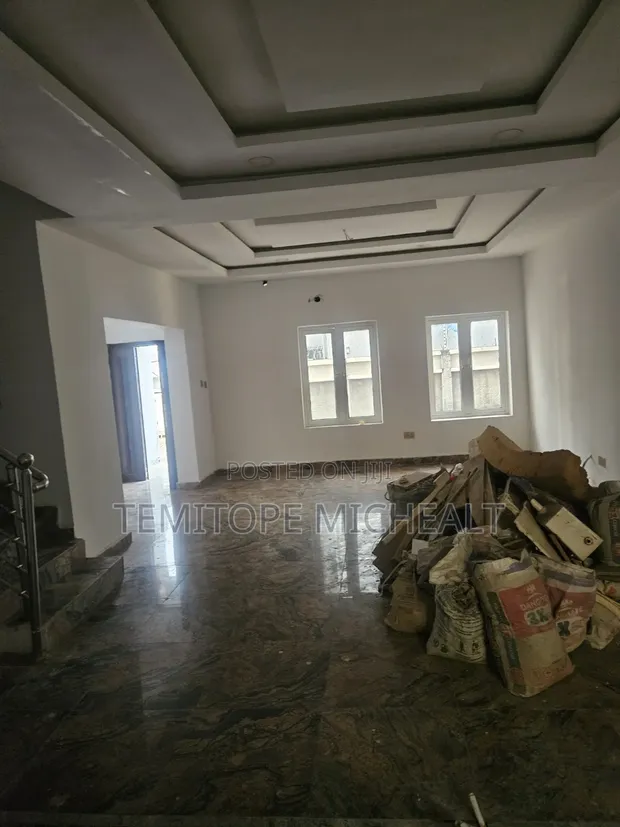4 Bedroom Townhouse/Terrace a Wuye District don Siyarwa - 1