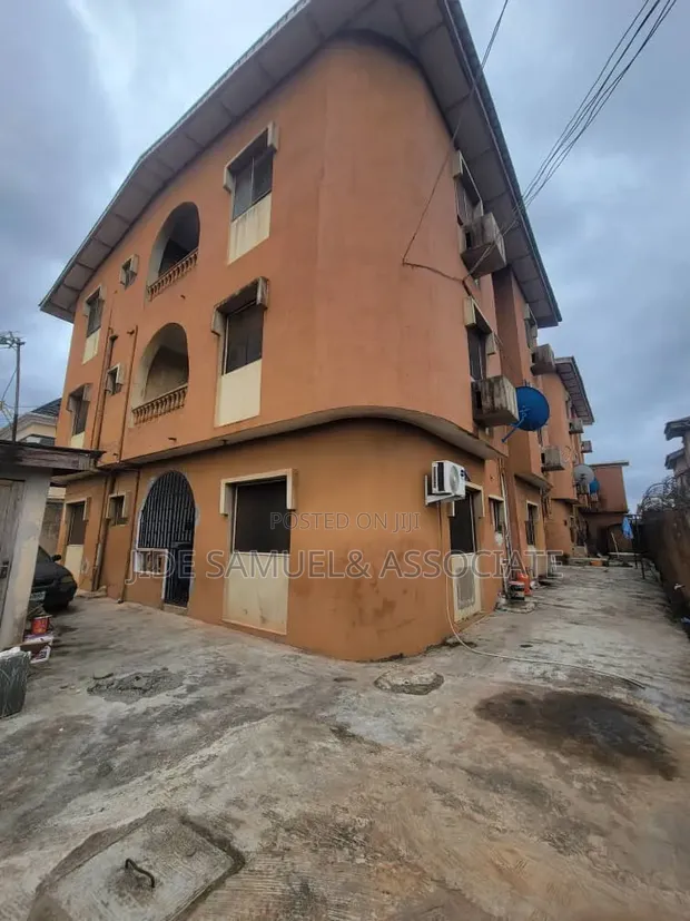Furnished Mini Flat for Rent in Baruwa, Lagos - 1