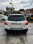 2013 Toyota Highlander SE 3.5L 4WD White - 4