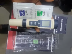 Multifunction Water Tester Pen (TDS, EC, pH, Salinity, Temp)