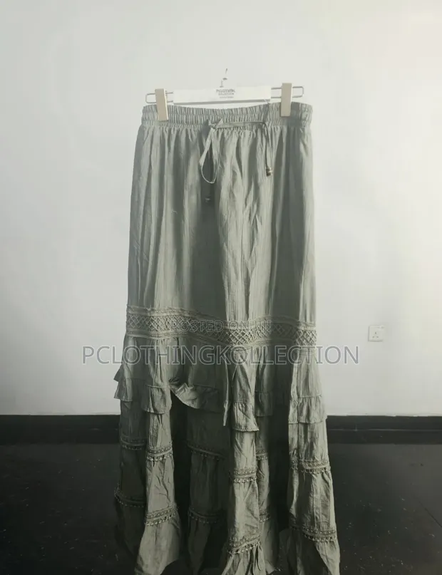 Brand New Women's Luxury Skirt - 1