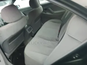 Toyota Camry 2010 - Amfani Da Ita Kasashen Waje, Kore