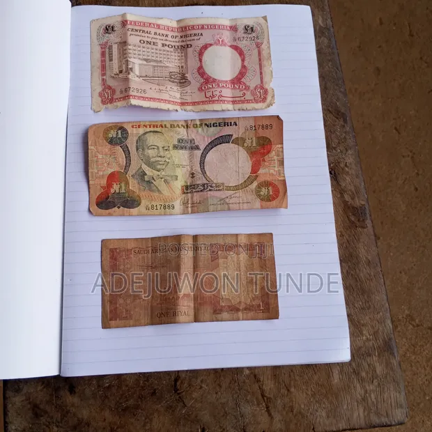 Old Nigerian 1 Pound 1967 & 1 Naira Notes + Saudi 1 Riyal - 1