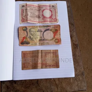 Old Nigerian 1 Pound 1967 & 1 Naira Notes + Saudi 1 Riyal