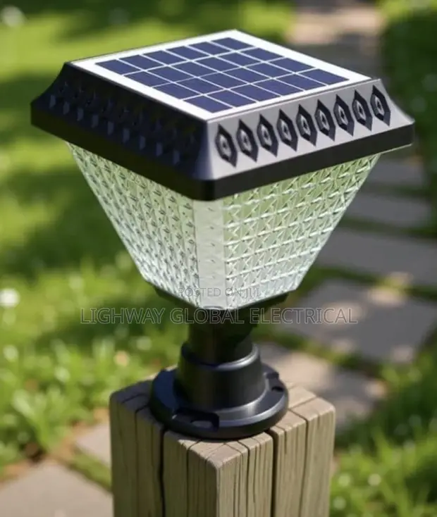 Outdoor Pillar Solar Light - 3 Temperature Lighting - 1